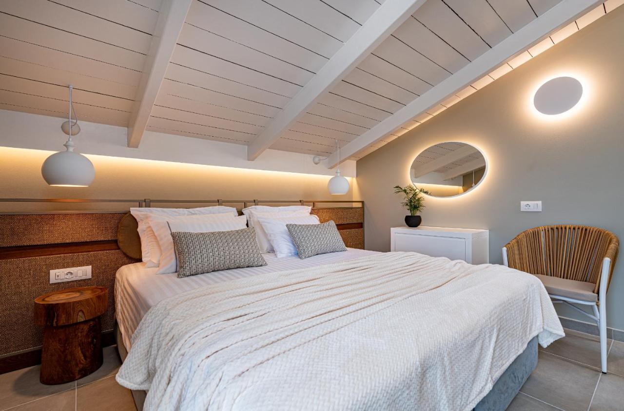 Horizon Apartments - Beachfront Luxury, By Zantewize Laganas Exterior photo