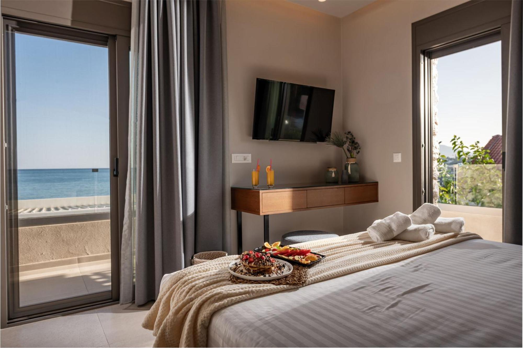 Horizon Apartments - Beachfront Luxury, By Zantewize Laganas Exterior photo