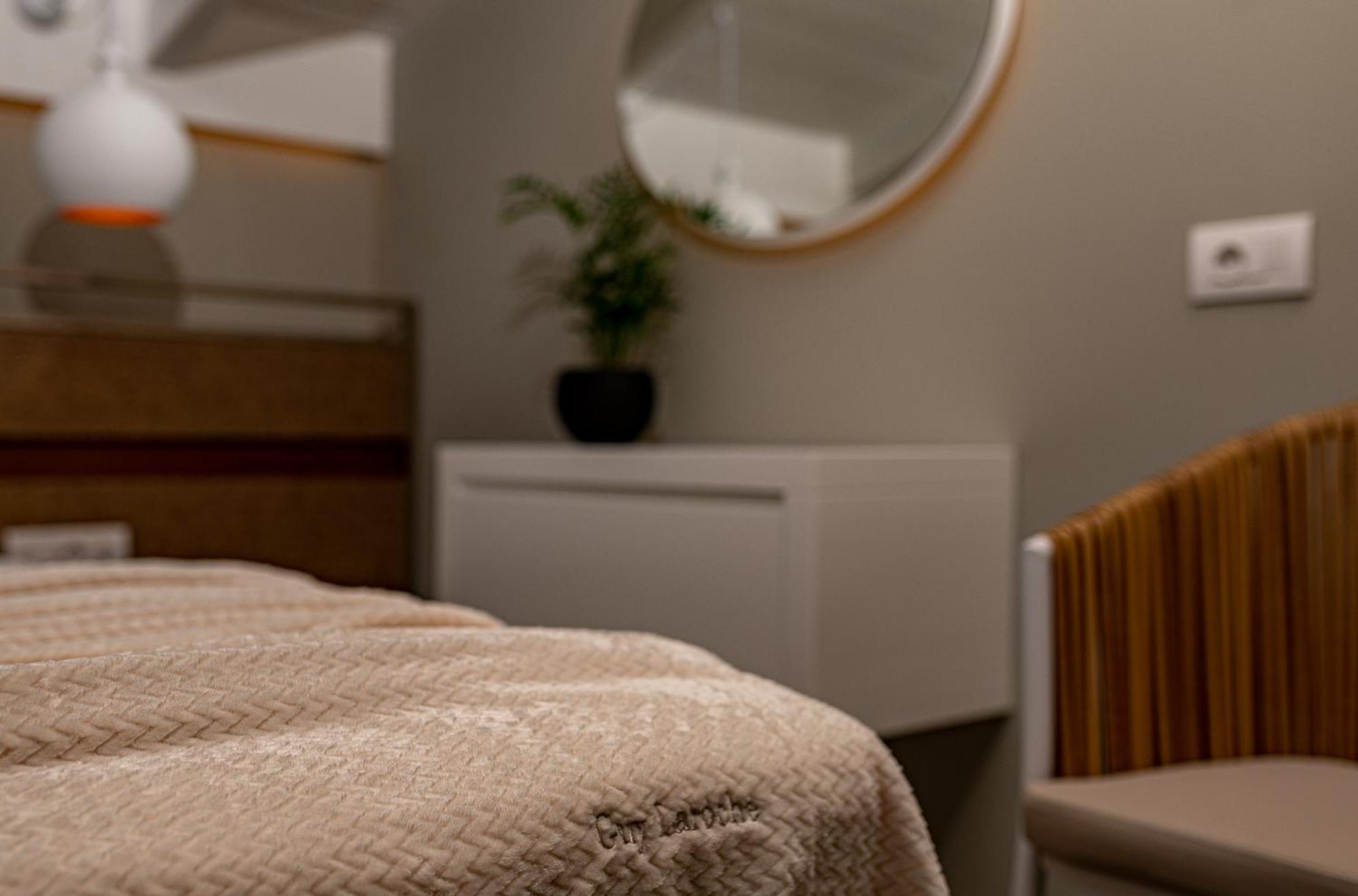 Horizon Apartments - Beachfront Luxury, By Zantewize Laganas Room photo